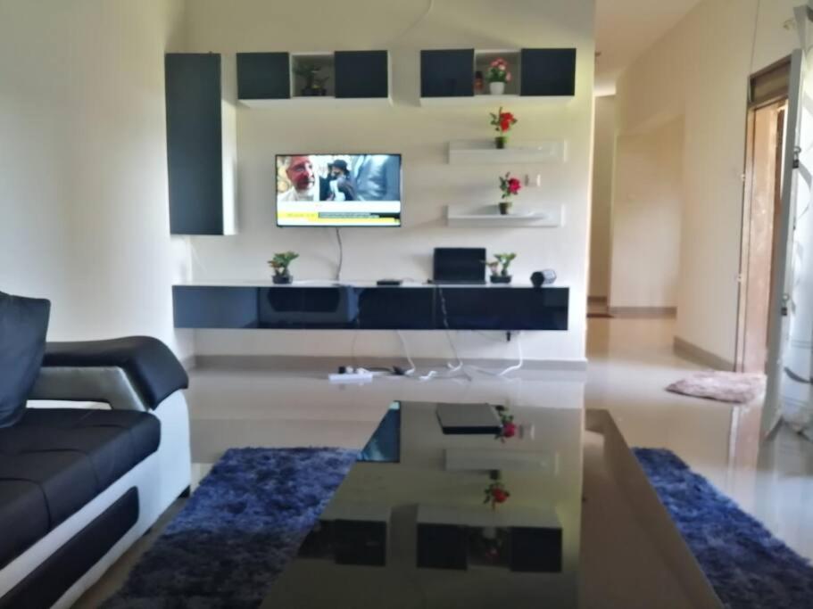 Spacious Zamtel Flat Lusaka Exterior photo
